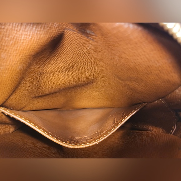 Authentic Louis Vuitton Danube pm crossword shoulder bag - Picture 14 of 16